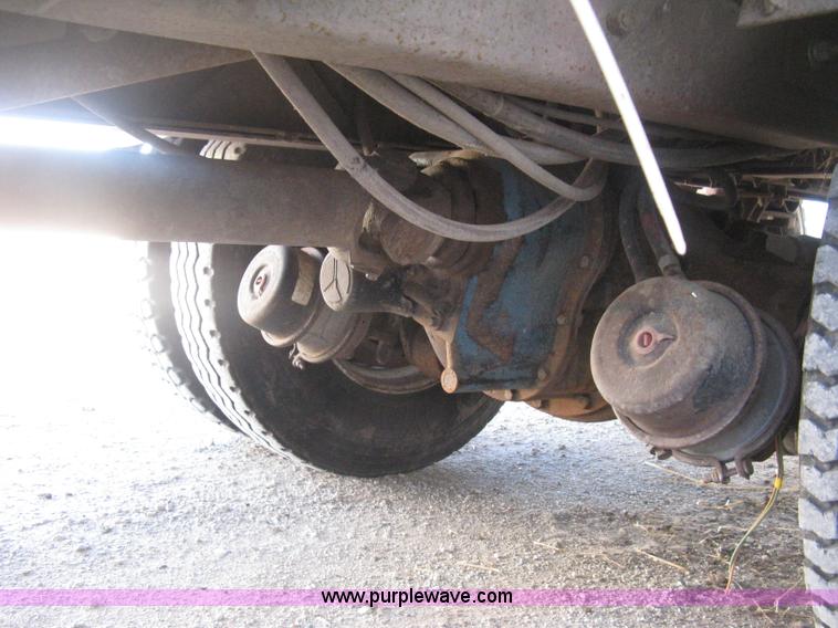 image for item H4369 1978 Kenworth K100E spreader truck