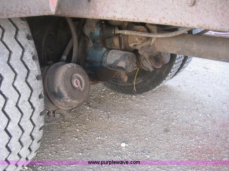 image for item H4369 1978 Kenworth K100E spreader truck