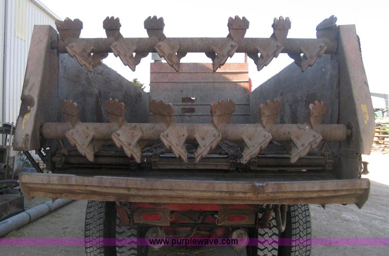 image for item H4369 1978 Kenworth K100E spreader truck