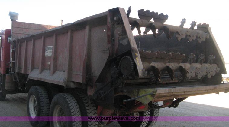 image for item H4369 1978 Kenworth K100E spreader truck