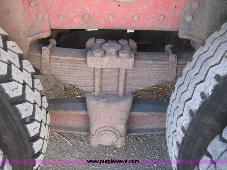 image for item H4369 1978 Kenworth K100E spreader truck