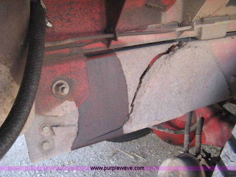 image for item H4369 1978 Kenworth K100E spreader truck