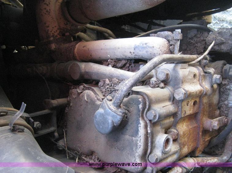 image for item H4369 1978 Kenworth K100E spreader truck