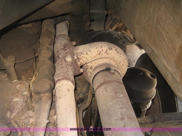 image for item H4369 1978 Kenworth K100E spreader truck