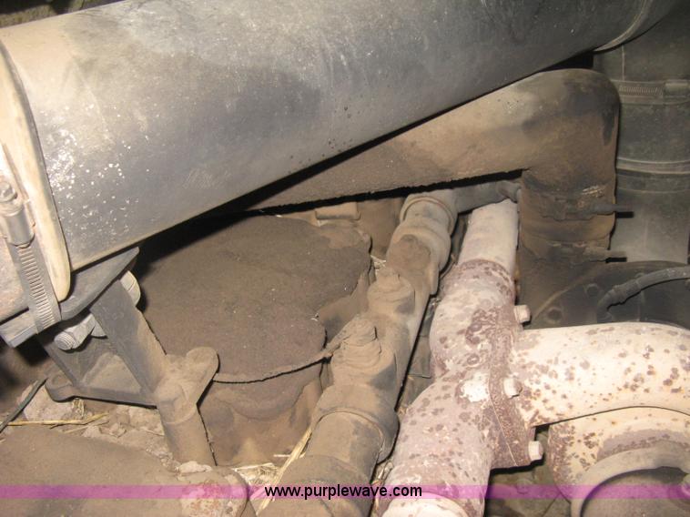 image for item H4369 1978 Kenworth K100E spreader truck