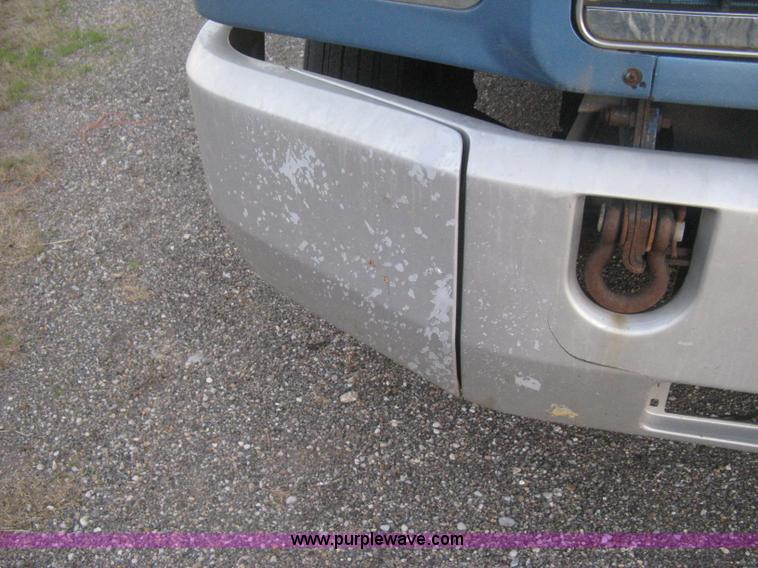 image for item H4376 1993 Mack CH613 Elite semi truck