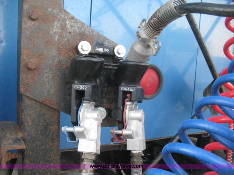 image for item H4376 1993 Mack CH613 Elite semi truck