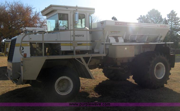 image for item H4378 1991 Mertz 4250 dry spreader truck