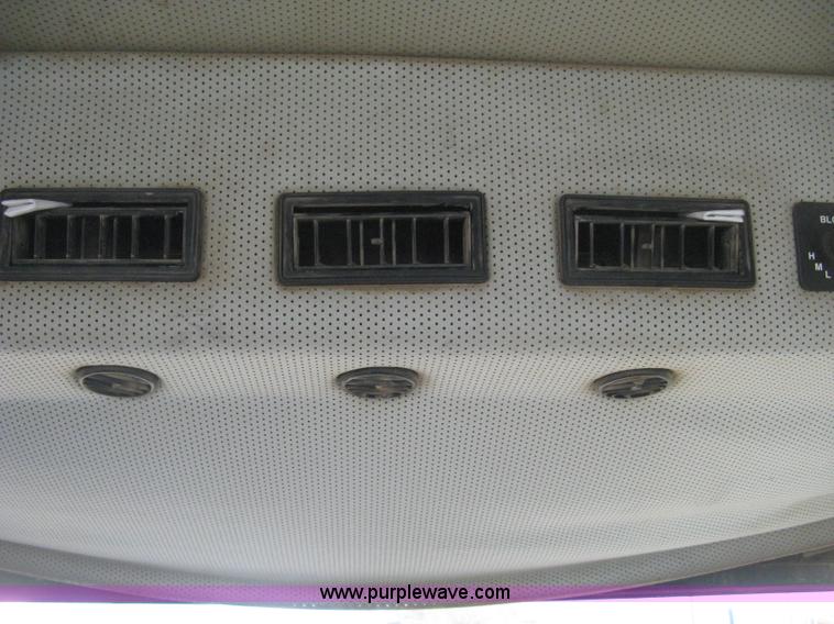 image for item H4378 1991 Mertz 4250 dry spreader truck