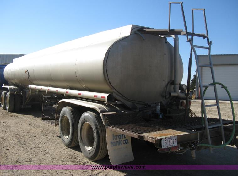 image for item H4442 1974 VIM tanker trailer