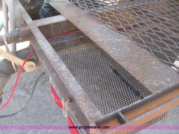 image for item H4442 1974 VIM tanker trailer