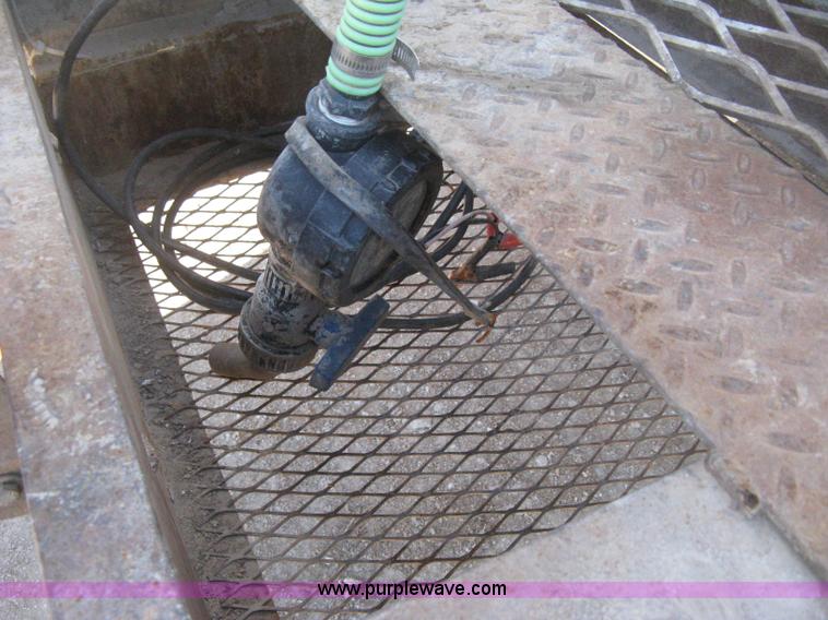 image for item H4442 1974 VIM tanker trailer