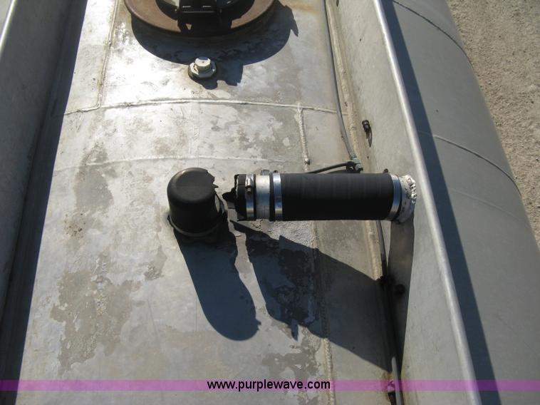 image for item H4442 1974 VIM tanker trailer