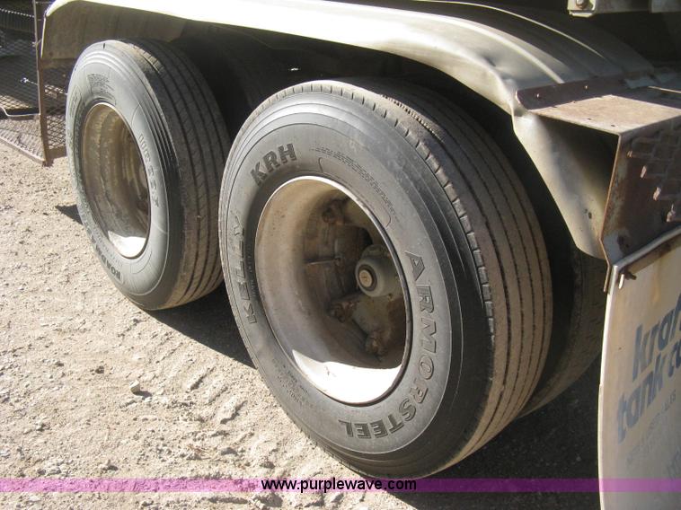 image for item H4442 1974 VIM tanker trailer