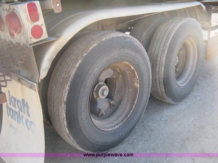 image for item H4442 1974 VIM tanker trailer