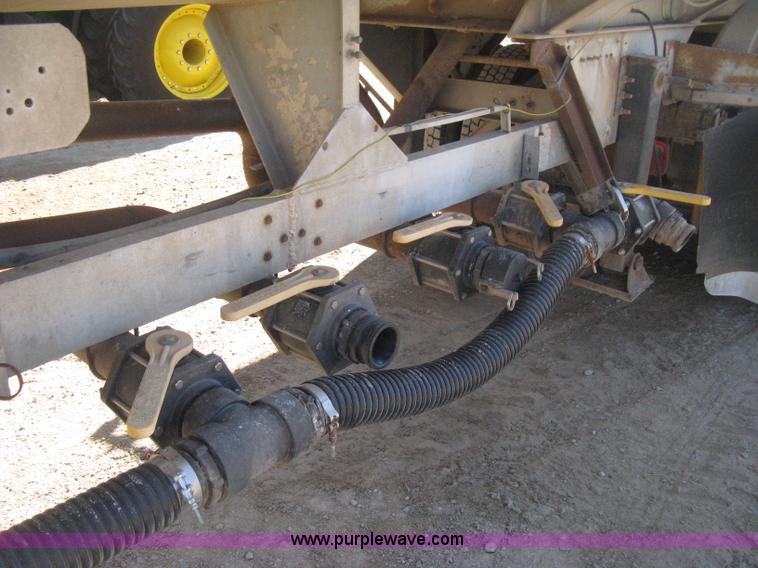 image for item H4442 1974 VIM tanker trailer