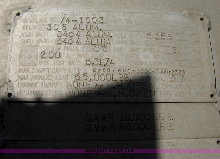 image for item H4442 1974 VIM tanker trailer