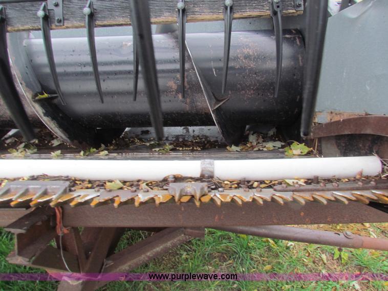 image for item H7257 Allis Chalmers 320 flex head and trailer