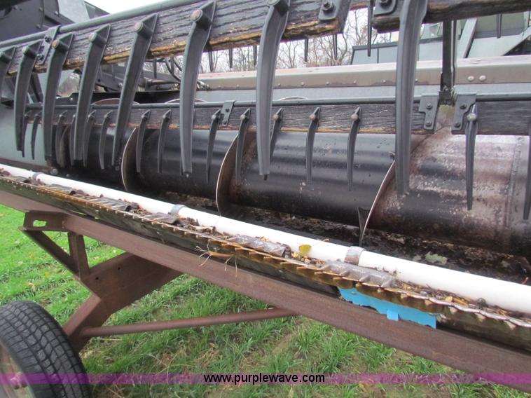 image for item H7257 Allis Chalmers 320 flex head and trailer