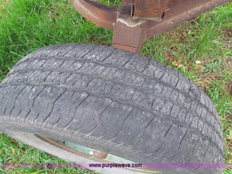 image for item H7257 Allis Chalmers 320 flex head and trailer