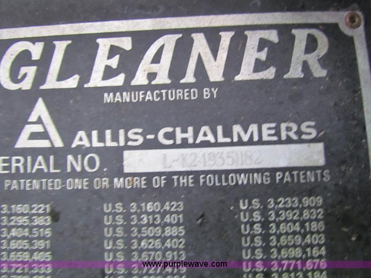 image for item H7258 Gleaner L2 combine