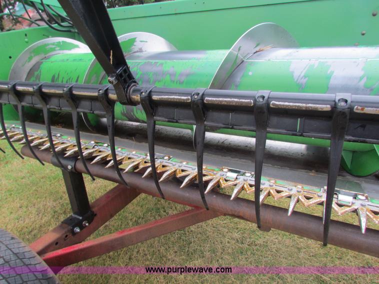 image for item H7260 1991 John Deere 925 25' rigid head