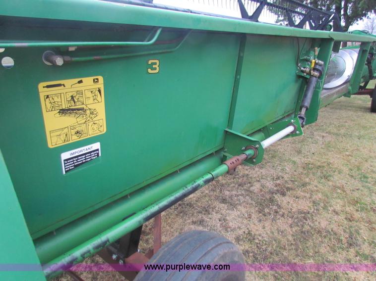 image for item H7260 1991 John Deere 925 25' rigid head