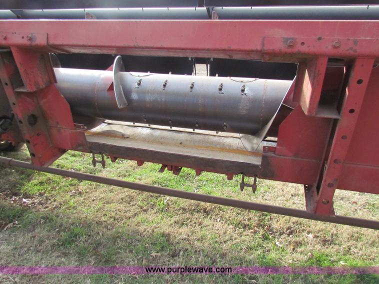 image for item H7273 1991 Case 1020 25' flex head