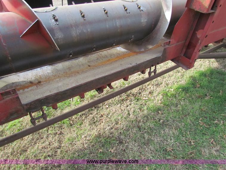 image for item H7273 1991 Case 1020 25' flex head