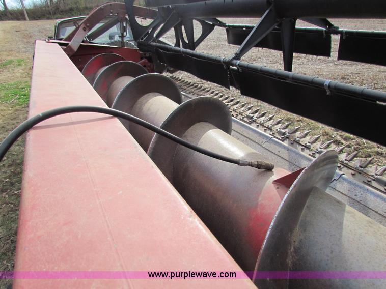 image for item H7273 1991 Case 1020 25' flex head