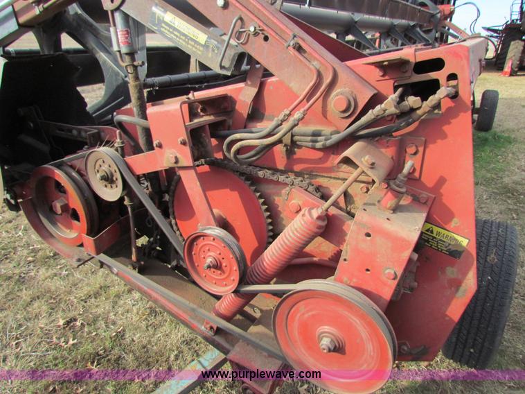 image for item H7273 1991 Case 1020 25' flex head