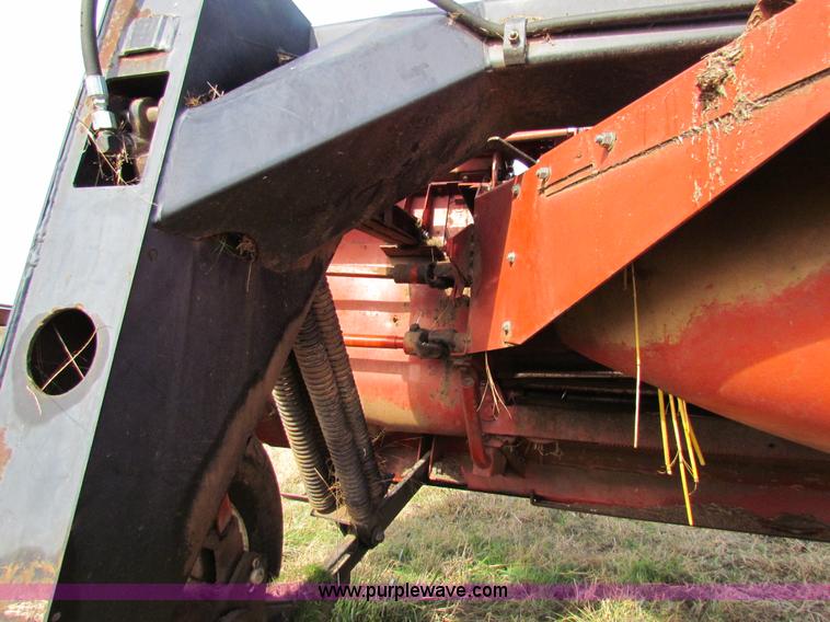 image for item H7275 Hesston 1160 Hydroswing swather