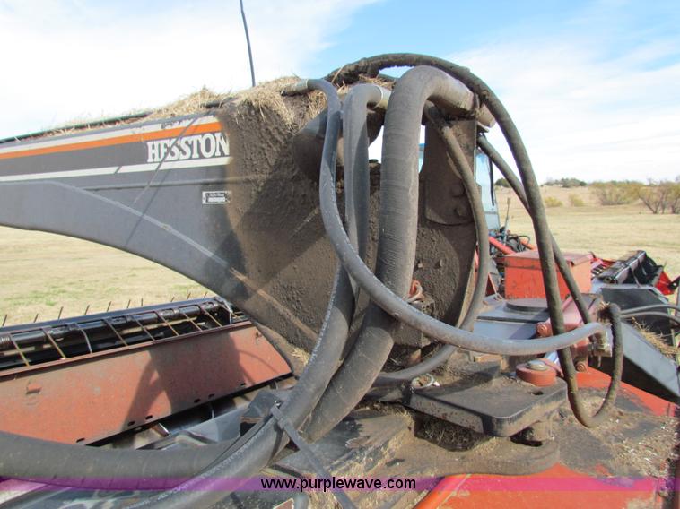 image for item H7275 Hesston 1160 Hydroswing swather