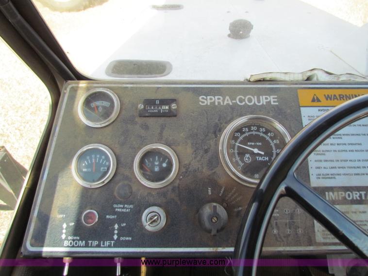 image for item H7278 SpraCoupe 220 self-propelled sprayer