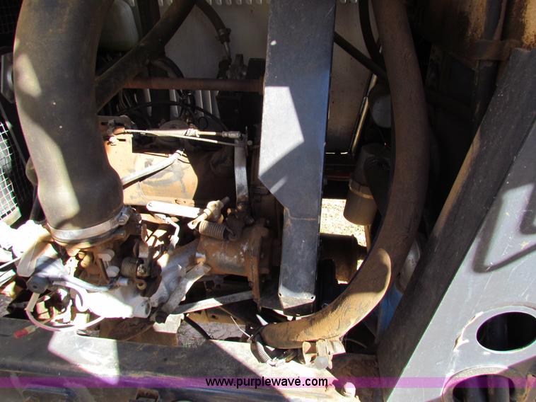 image for item H7278 SpraCoupe 220 self-propelled sprayer