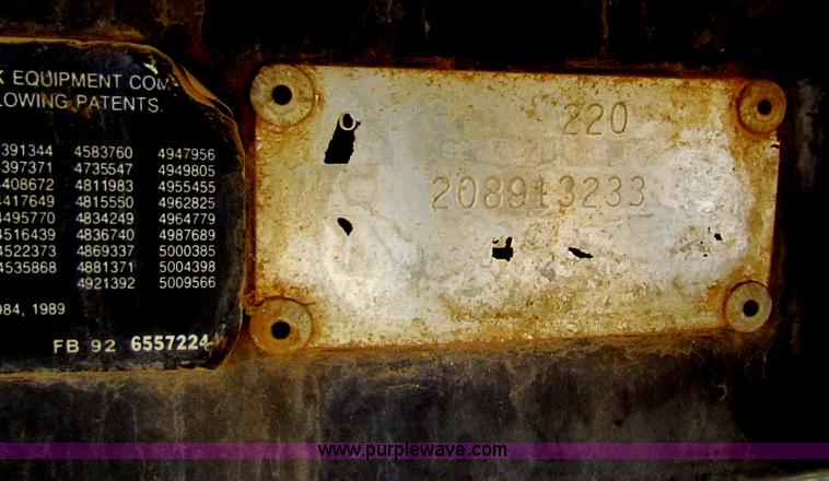 image for item H7278 SpraCoupe 220 self-propelled sprayer