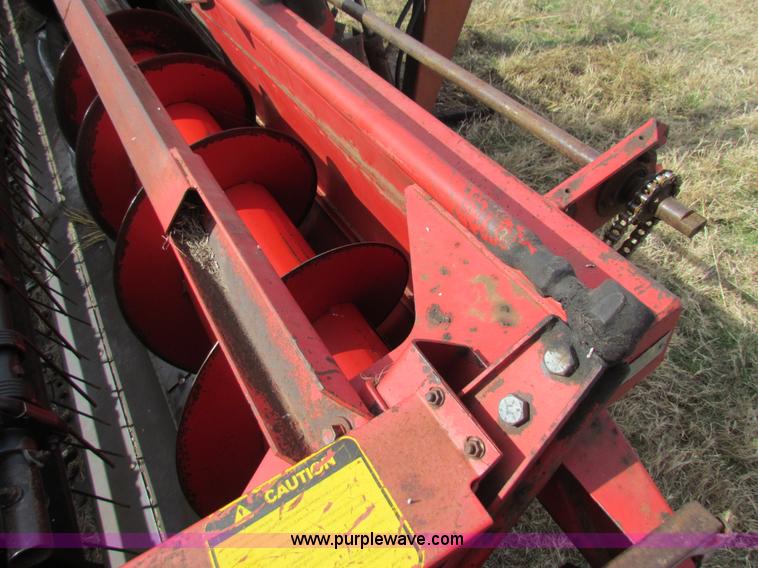 image for item H7279 Versatile 4814 swather head