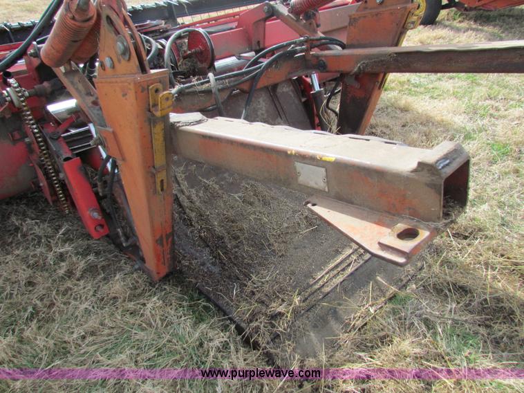 image for item H7279 Versatile 4814 swather head