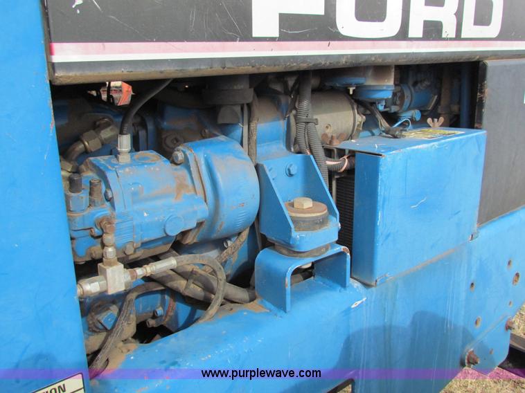 image for item H7280 1993 Ford 9030 Versatile tractor