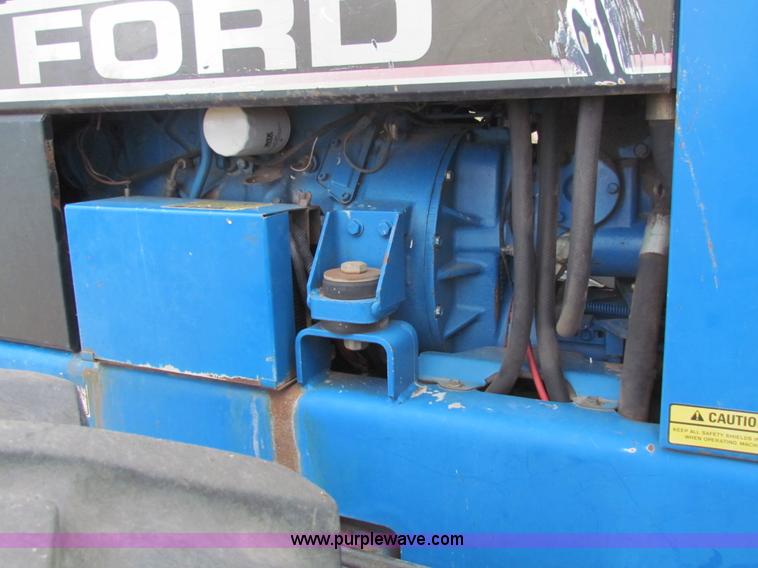 image for item H7280 1993 Ford 9030 Versatile tractor