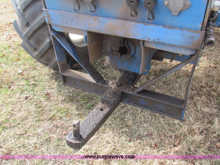 image for item H7280 1993 Ford 9030 Versatile tractor