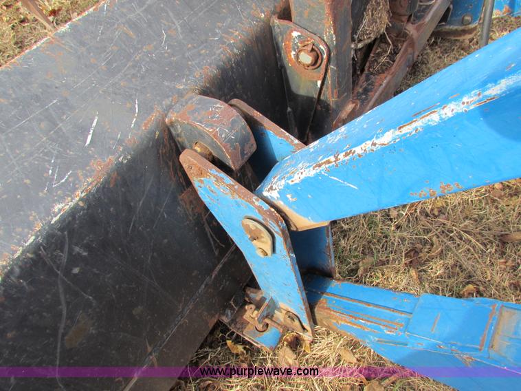 image for item H7280 1993 Ford 9030 Versatile tractor