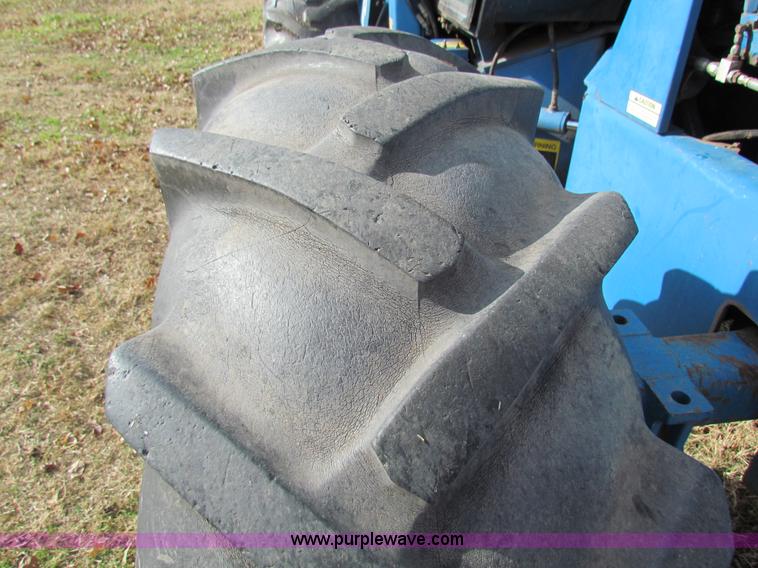 image for item H7280 1993 Ford 9030 Versatile tractor