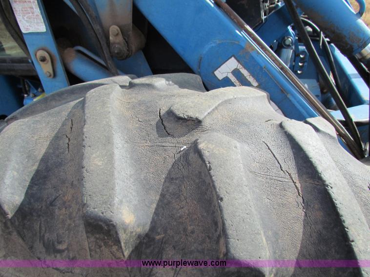 image for item H7280 1993 Ford 9030 Versatile tractor