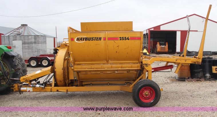 image for item H7864 2003 HayBuster 2554 bale processor