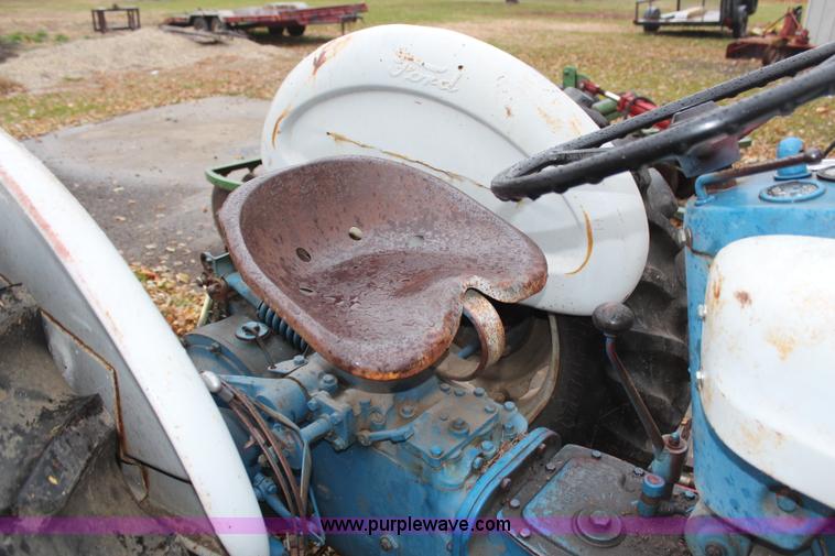 image for item H7871 1957 Ford 861 tractor