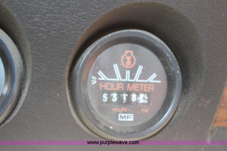 image for item H7896 1979 Massey-Ferguson 760 RWA combine