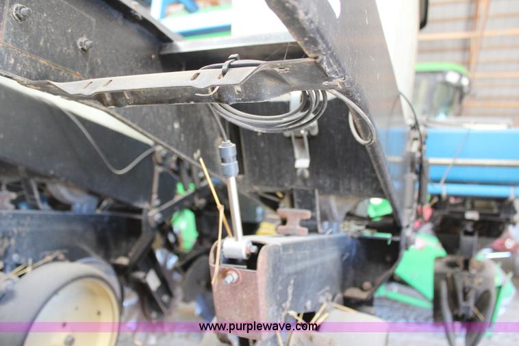 image for item H7898 Kinze 2600 12/23 row planter