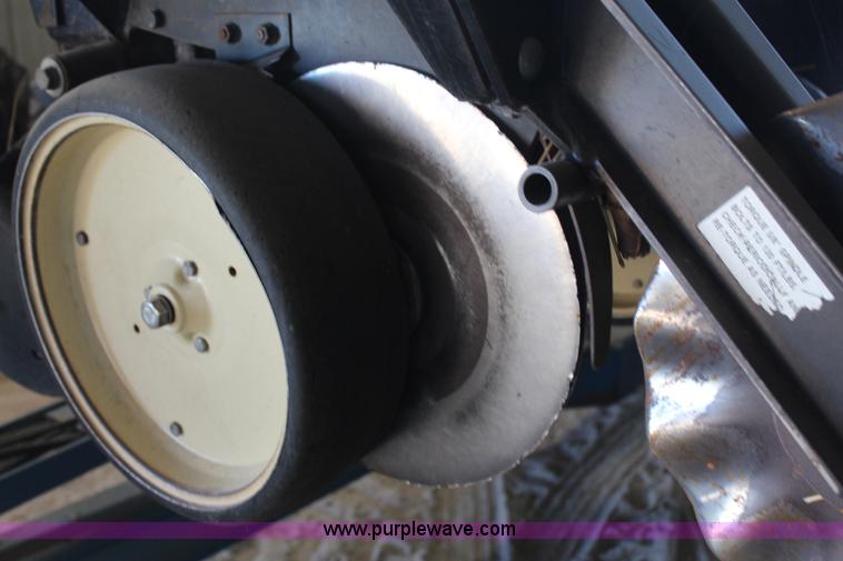 image for item H7898 Kinze 2600 12/23 row planter