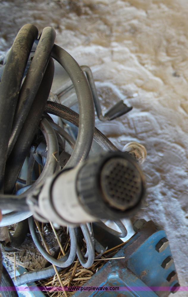 image for item H7898 Kinze 2600 12/23 row planter